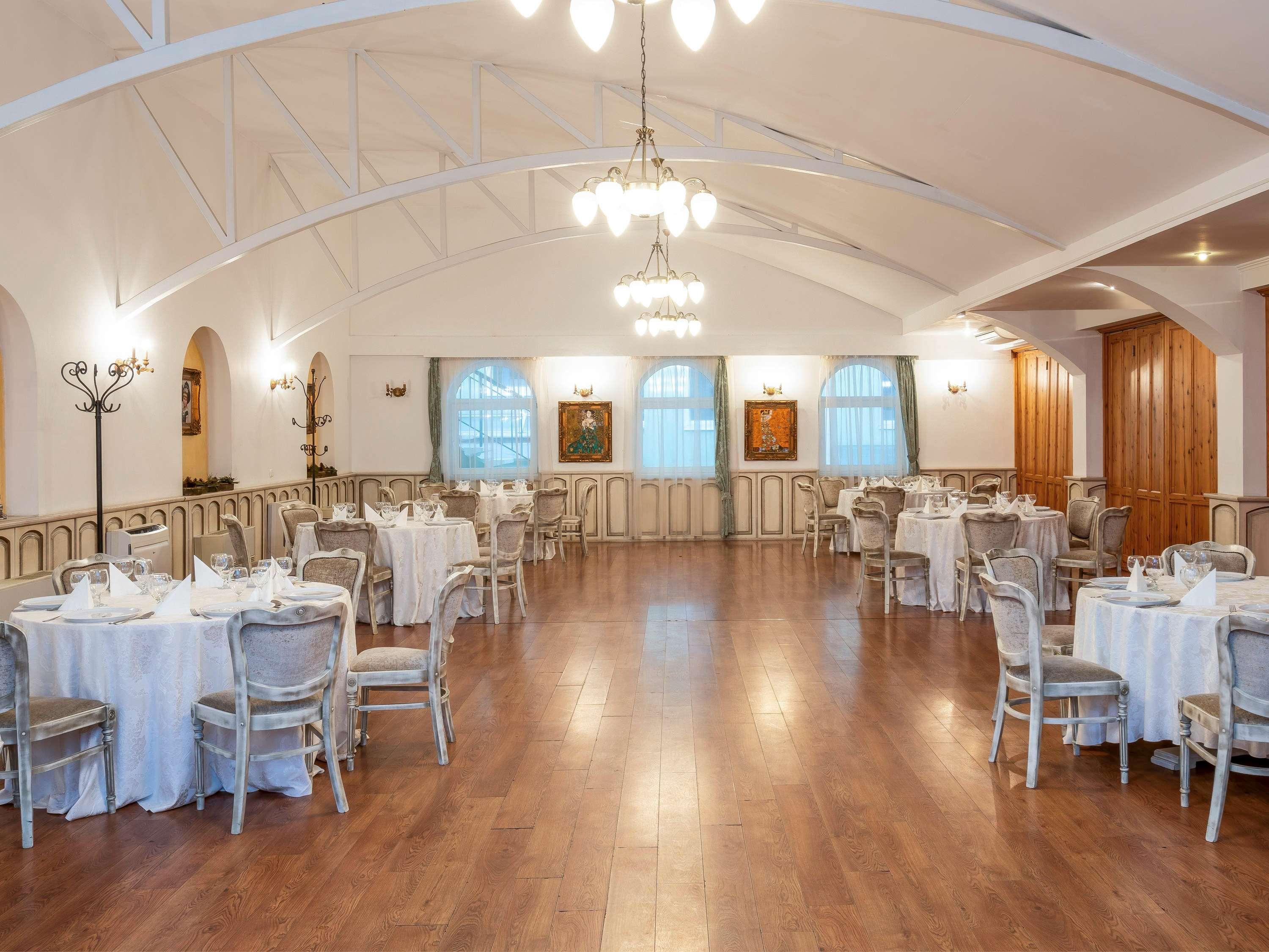 Mercure Medias Binderbubi Hotel And Spa מראה חיצוני תמונה